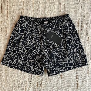 NEW Fabletics The Swim Trunk One Short 5" Inseam Lined Black White Floral Gym S